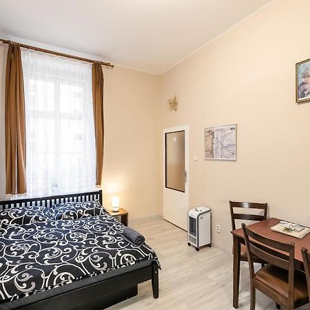 Apartman Letna Prague Luaran gambar