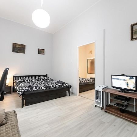 Apartman Letna Prague Luaran gambar