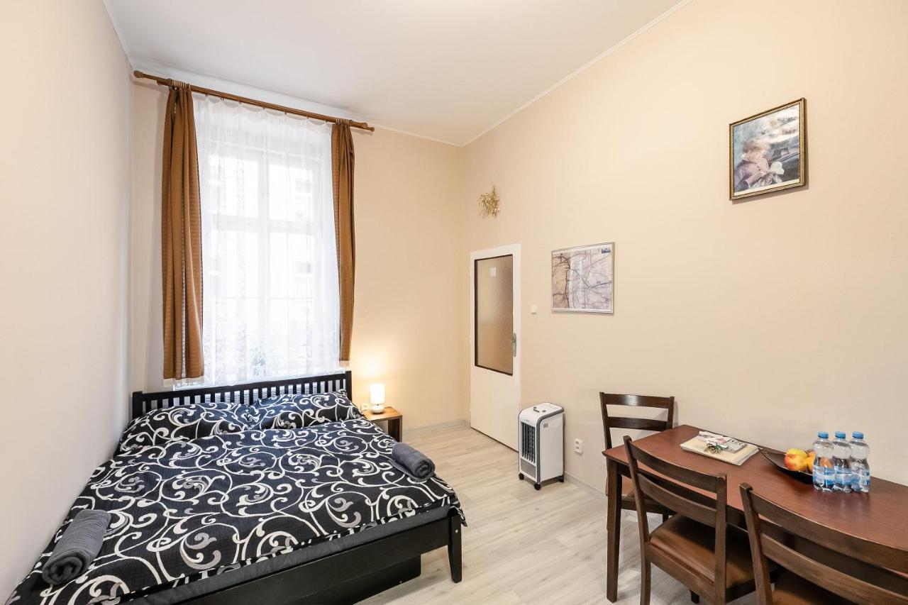 Apartman Letna Prague Luaran gambar