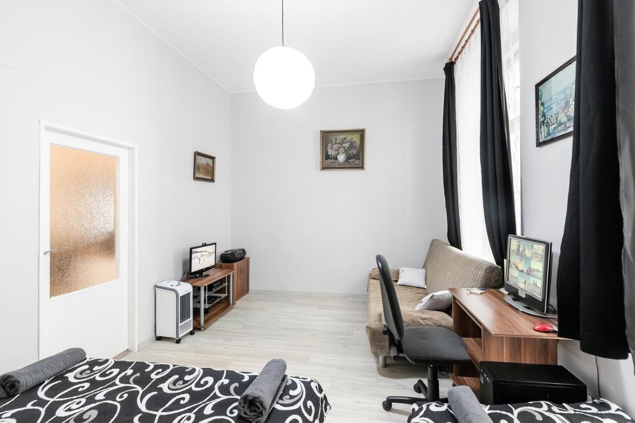 Apartman Letna Prague Luaran gambar